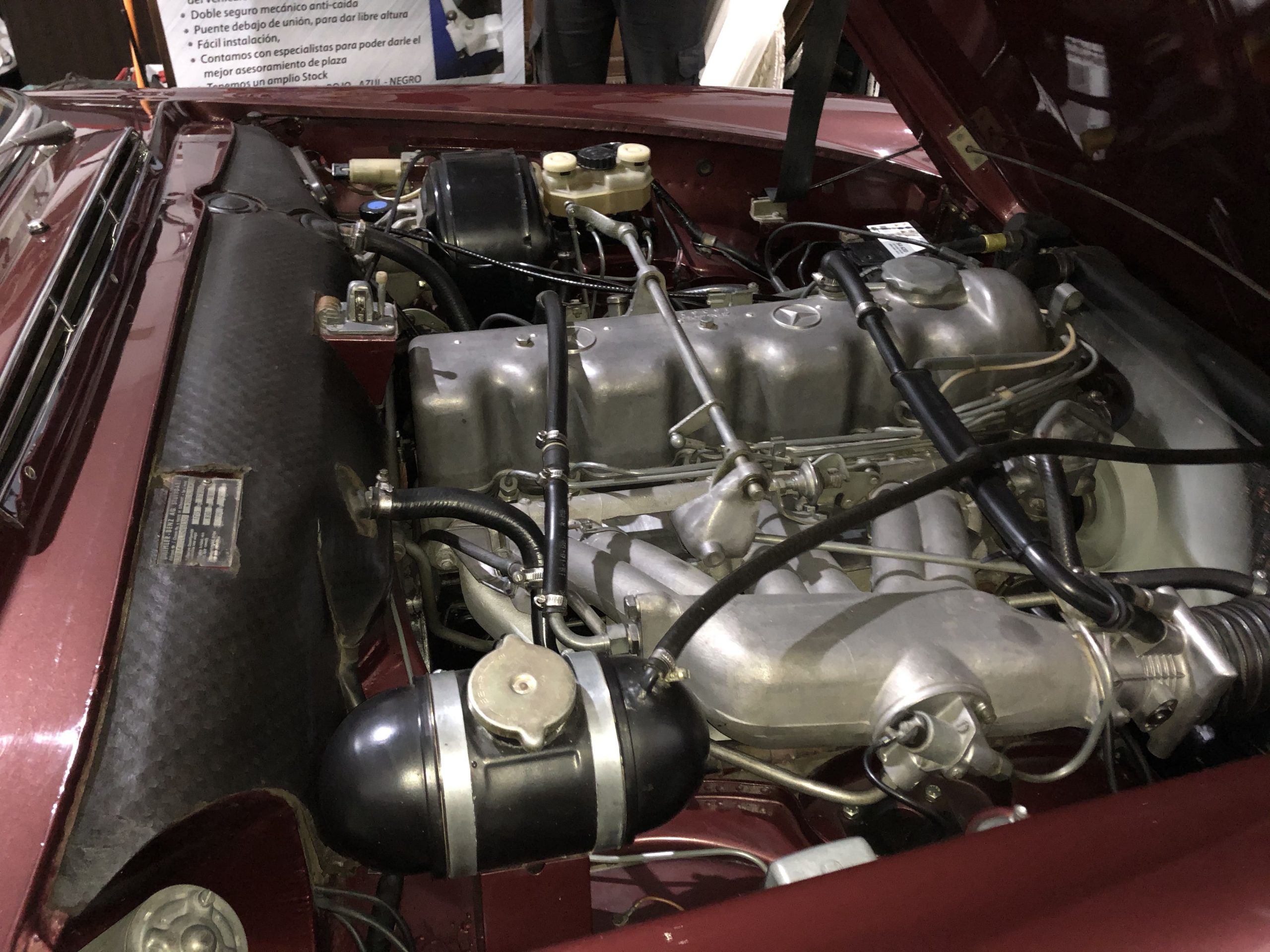 MERCEDES BENZ SL280 W113